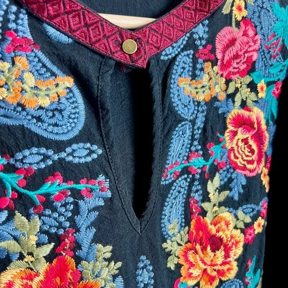 Savanna Jane Women's Embroidered Floral Boho Long Sleeve Top Large - Picture 4 of 10